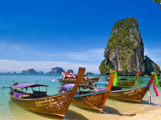 Phuket & Bangkok Turu Emirates Hava Yolları İle 6 Gece (Ekstra Turlar Dahil)