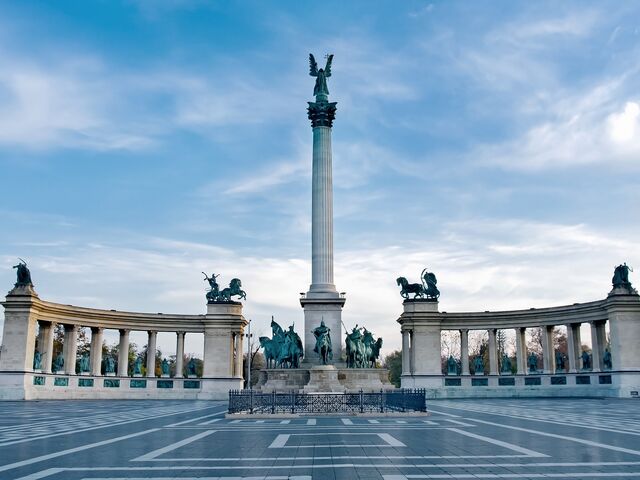 Orta Avrupa Turu Pegasus Hava Yolları İle (Budapeşte Gidiş - Prag Dönüş)