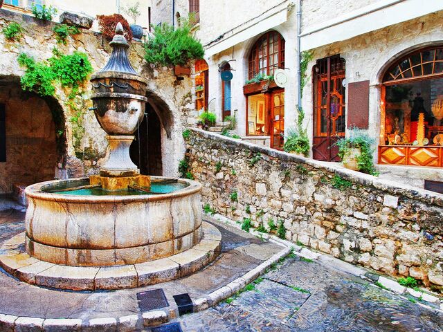 Görkemli İtalya ve Fransız Rivierası Turu THY İle 5 Gece (Yaz Dönemi) (MRS-BLQ)