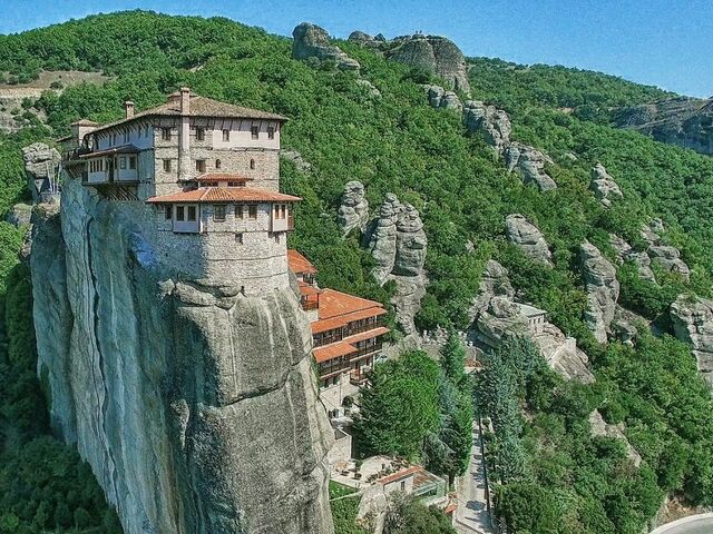 Selanik Kavala ve Meteora Turu 3 Gece 4 gün (2 Gece Konaklamalı)