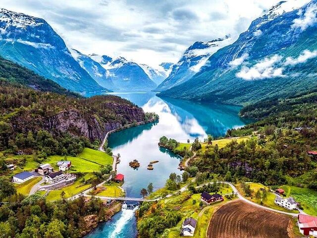 Görkemli İskandinavya & Norveç Fiyort Turu Türk Hava Yolları İle 7 Gece (İlkbahar-Yaz)