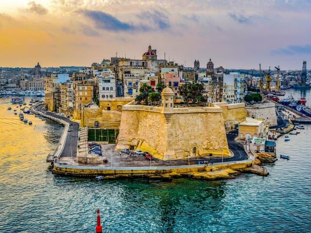 Malta Turu KM Hava Yolları İle 3 Gece (İlk Gün 3 Şehirler Turu Dahil) (2026 Dönemi)