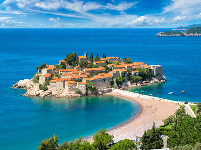 Budva-Saraybosna Turu Pegasus Hava Yolları ile 4 Gece 5 Gün (TGD-SJJ)