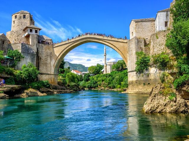 Budva-Saraybosna Turu Pegasus Hava Yolları ile 4 Gece 5 Gün (TGD-SJJ)