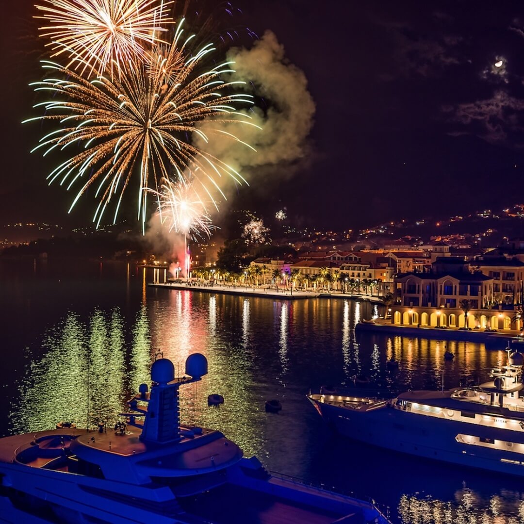 Vizesiz Yılbaşı Özel Budva Turu Türk Hava Yolları İle 3 Gece 4 Gün (31 Aralık Hareketli)