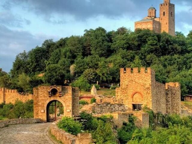 Yılbaşı Özel Varna Bürkeş Ve Transilvanya Masalı