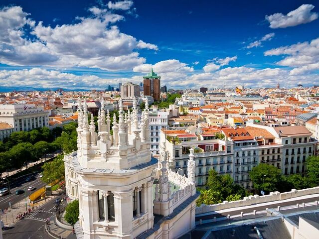 Comfort İspanya Endülüs Türk Hava Yolları İle 7 Gece (BCN-MAD)