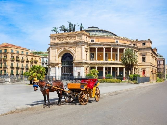 ROMA & NAPOLİ TURU 3 GECE 